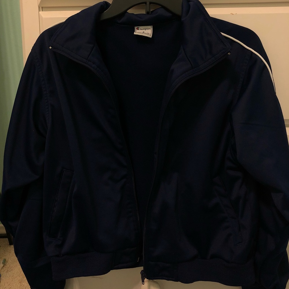 SOLD ⛔️⛔️Brand new champion track jacket with pock